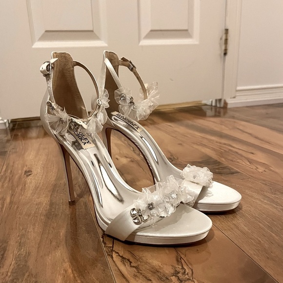 Badgley Mischka High Heels - Picture 3 of 3